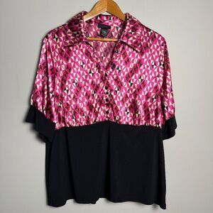 Lane Bryant Women's Geometric 1/2‎ Button V-Neck Short Sleeve Blouse Size 18/20